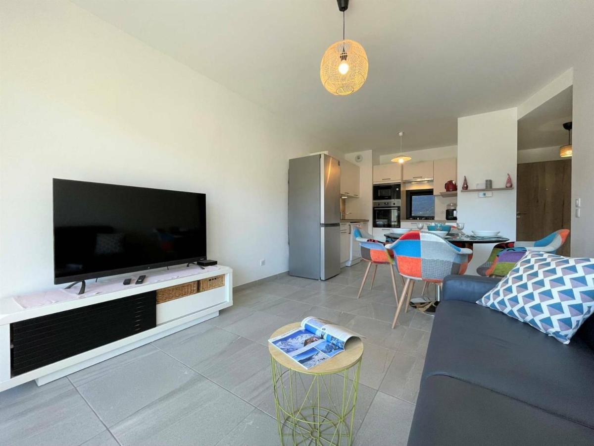 Moderne Avec Terrasse Et Parking A - Fr-1-330c-127 Apartment Briançon