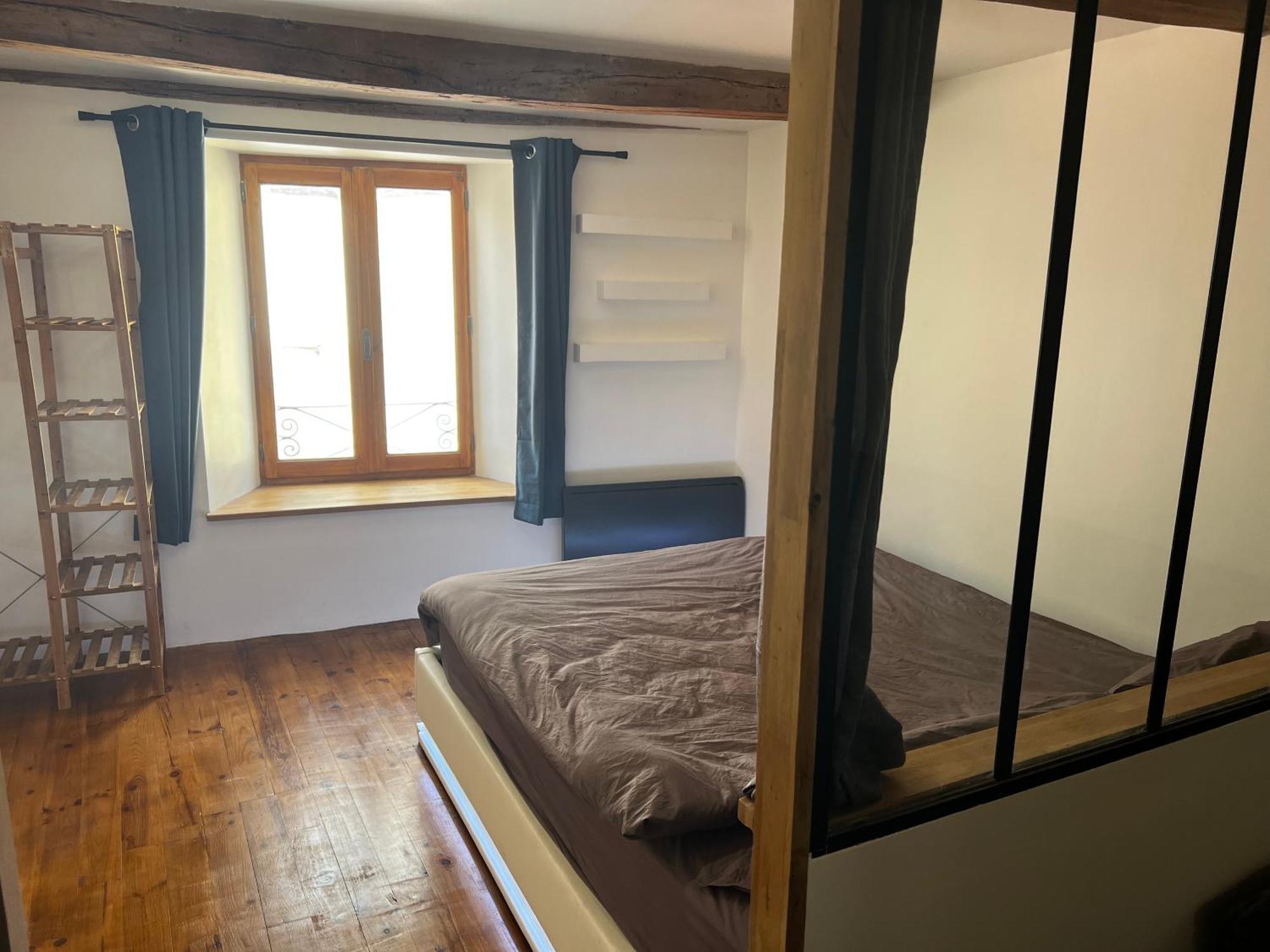 Apartment Moderne Et Chaleureux